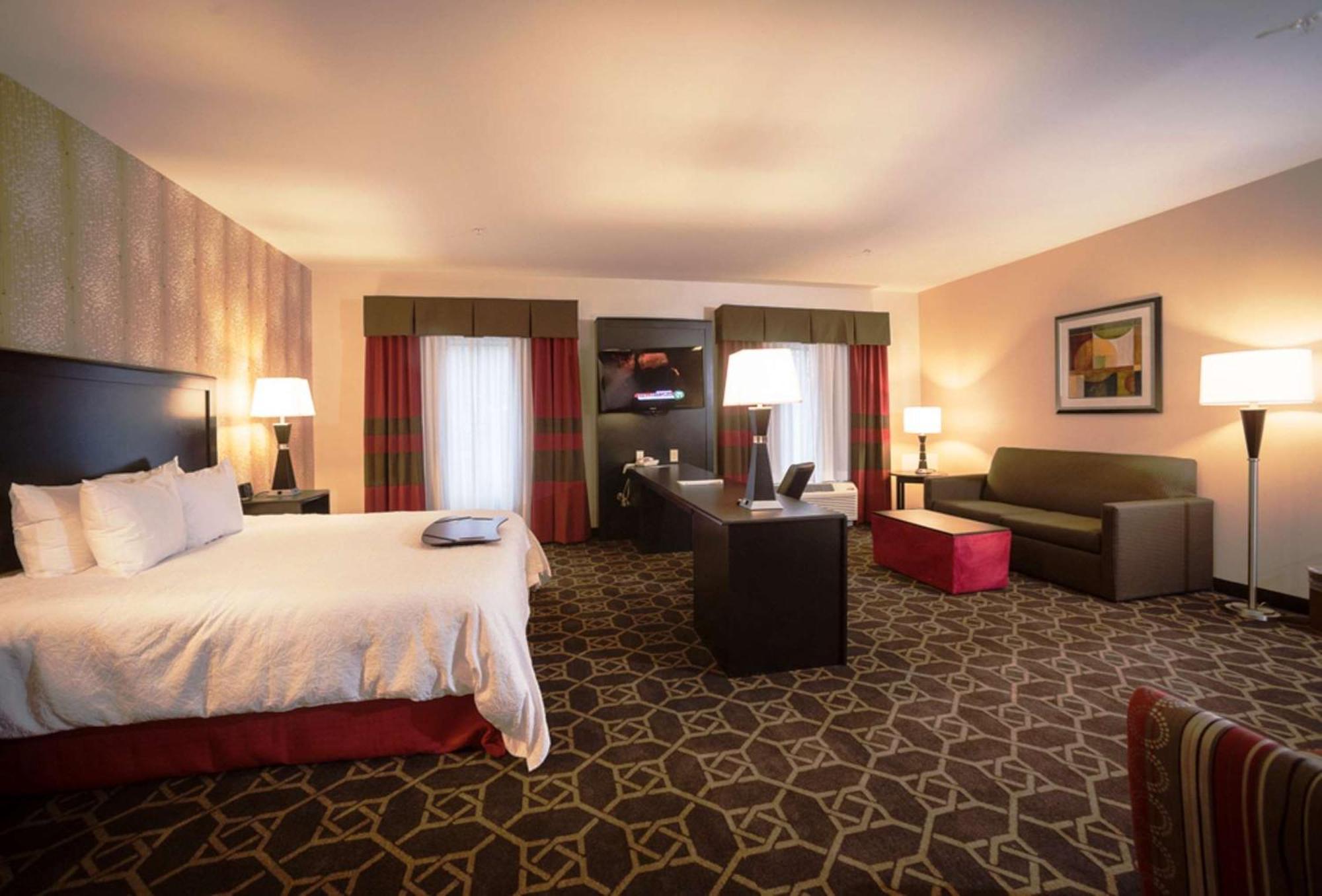 Hampton Inn By Hilton Форт-Морган Экстерьер фото