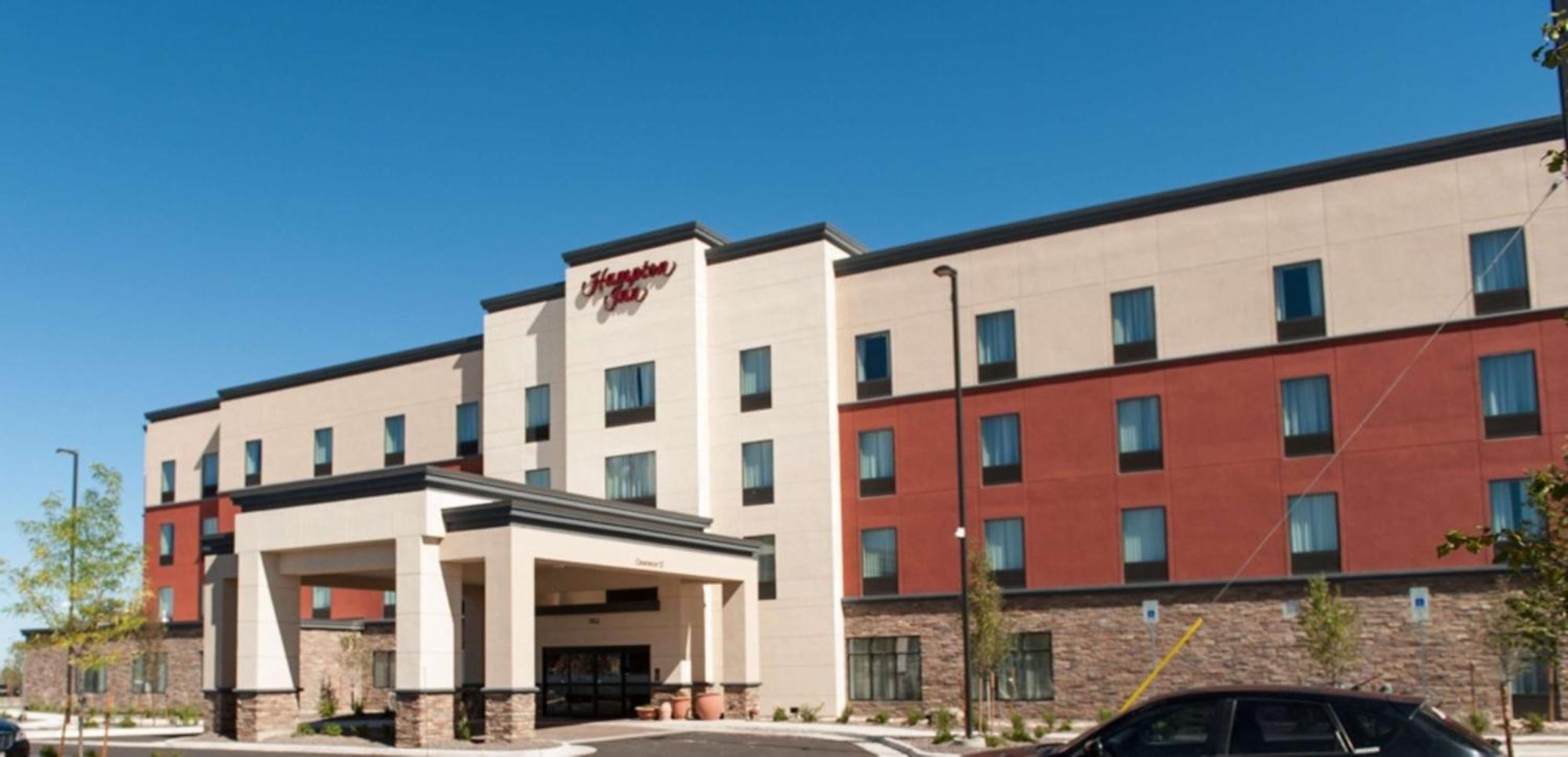 Hampton Inn By Hilton Форт-Морган Экстерьер фото